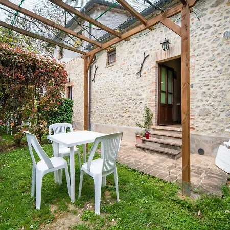 In Citta Di Castello With Pool