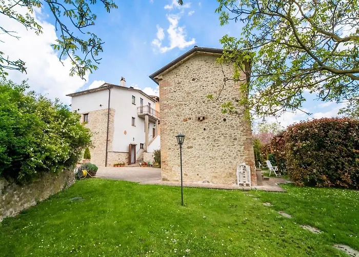 In Citta Di Castello With Pool San Secondo