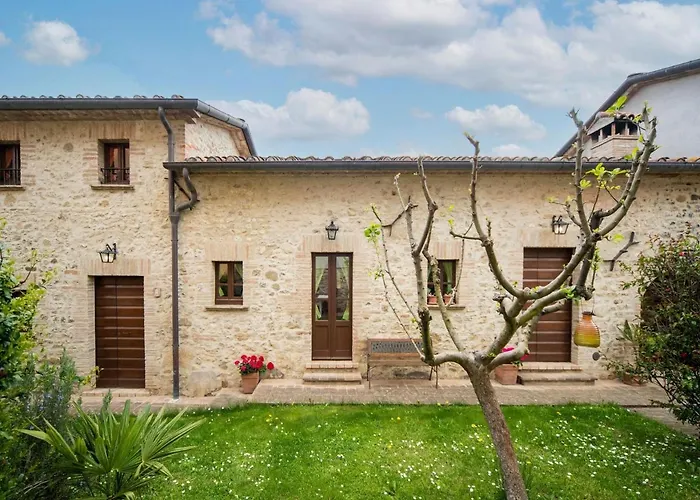 In Citta Di Castello With Pool Vakantiehuis