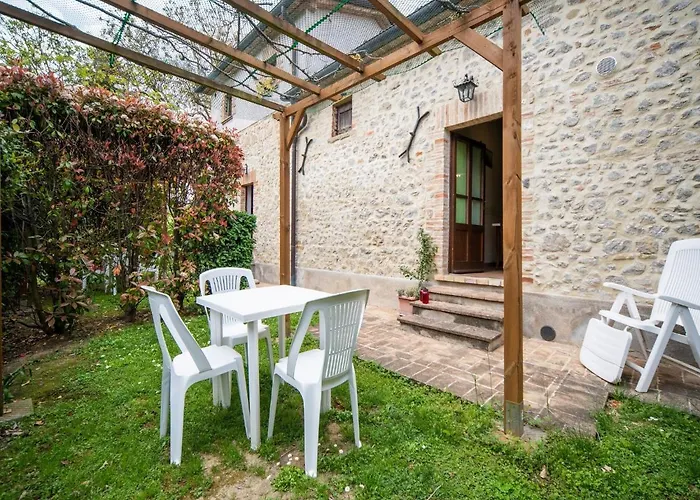 In Citta Di Castello With Pool